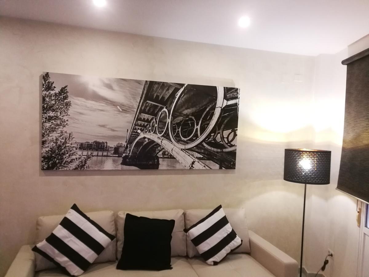 Апартаменты Apartamento Alfalfa Севилья Экстерьер фото